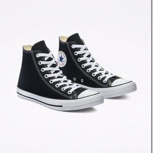Original Converse women’s size 10 black
